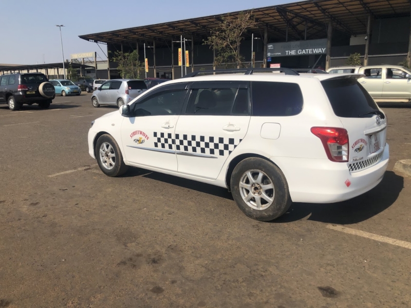 Streetwaves Taxi Services